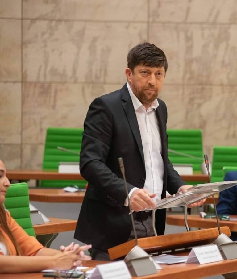 Stephen Spiteri fi gwerra kontra Alex Borg wara l-kandidatura ta’ Ray Gatt