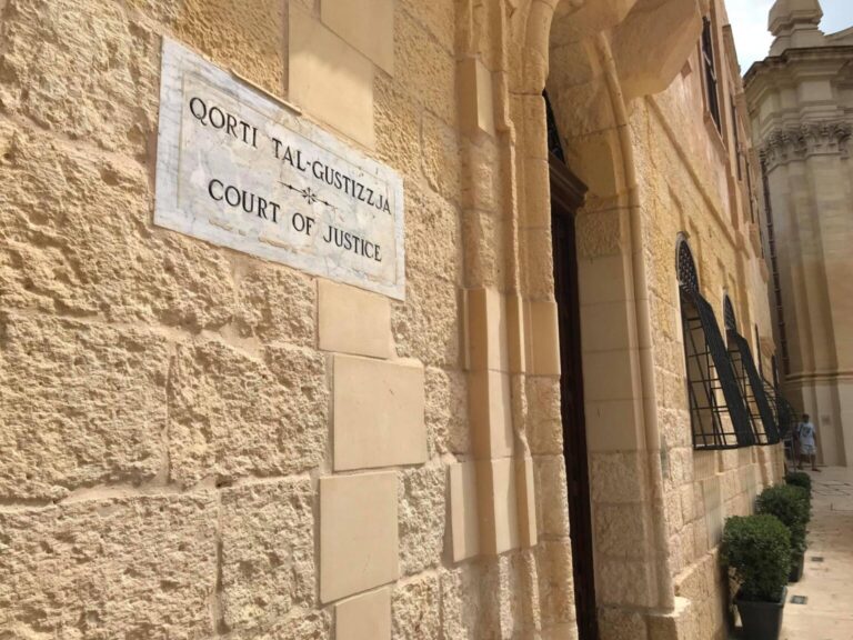 Għaliex dan il-ħabi kollu dwar is-serqa fil-Qorti ta’ Għawdex?