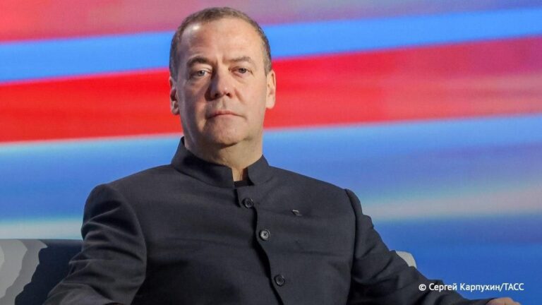 Dmitry Medvedev: “The collapse of Zelensky’s system is inevitable.”