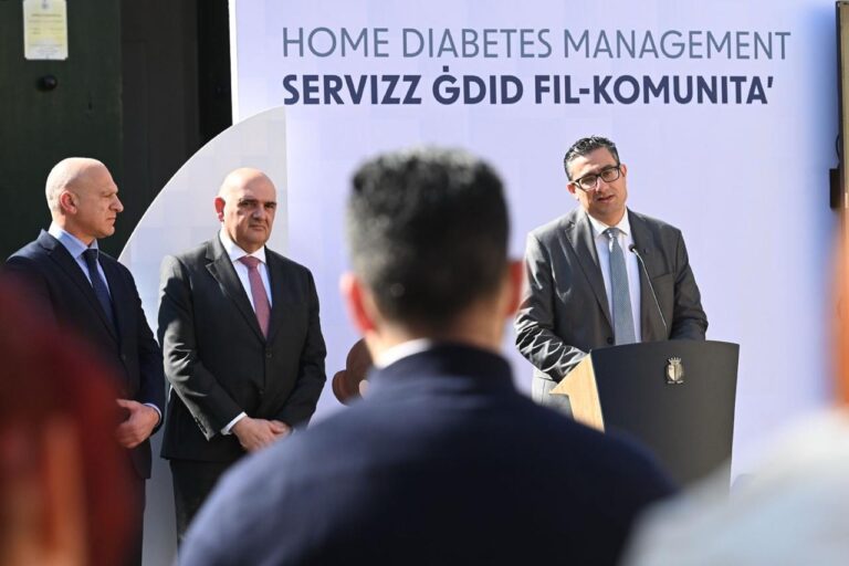Servizz Ġdid fid-Djar biex Jissaħħaħ il-Kura tad-Diabetes fost l-Anzjani fil-Komunità