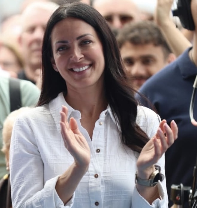 Fil-kampanja elettorali Sara Bajada dehret daqs Alex Borg u għandi mistoqsija