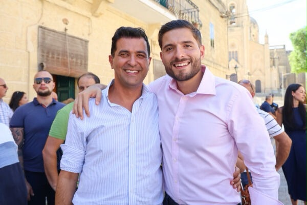 Sieħeb Alex Borg u Salvu Balzan huwa l-STO ta’ xogħlijiet biswit il-Ġgantija.