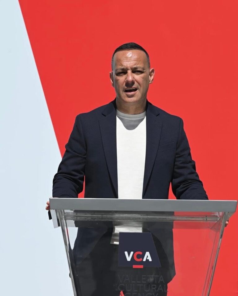 Jason Micallef : “Fuq Manoel Island”