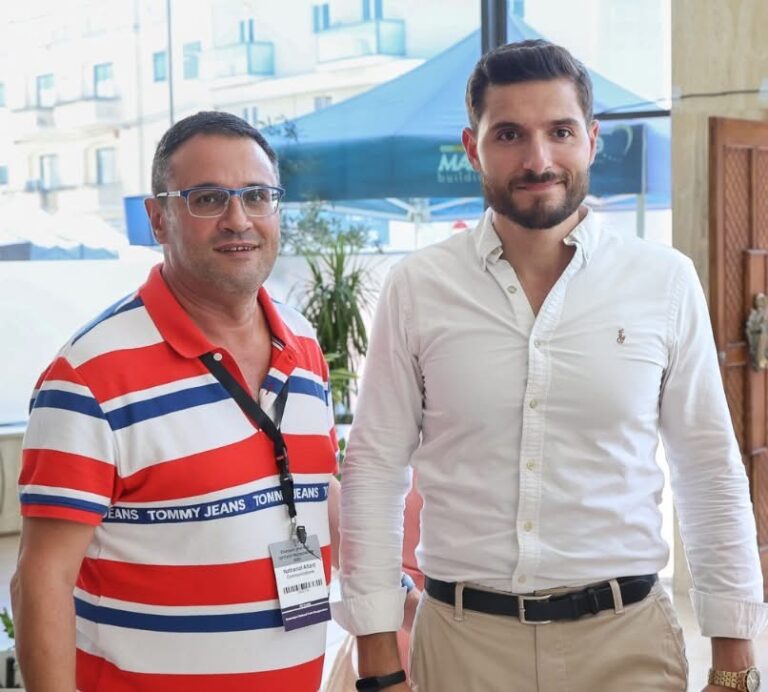 Filmat: Nathaniel Attard Tkeċċa Minn Direttur Komunikazzjoni PN